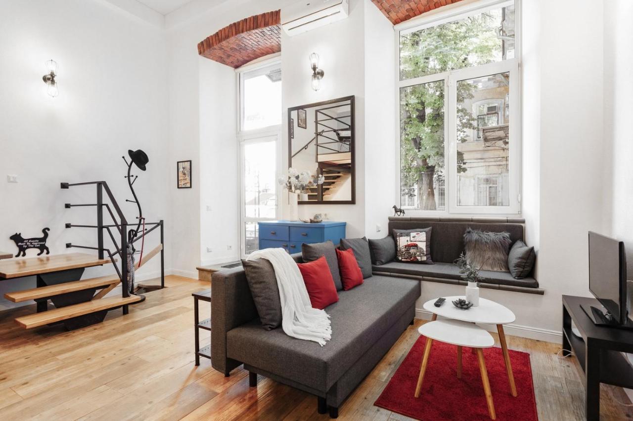Two-Room Apartment On Lanzheronovskaya Одесса Экстерьер фото